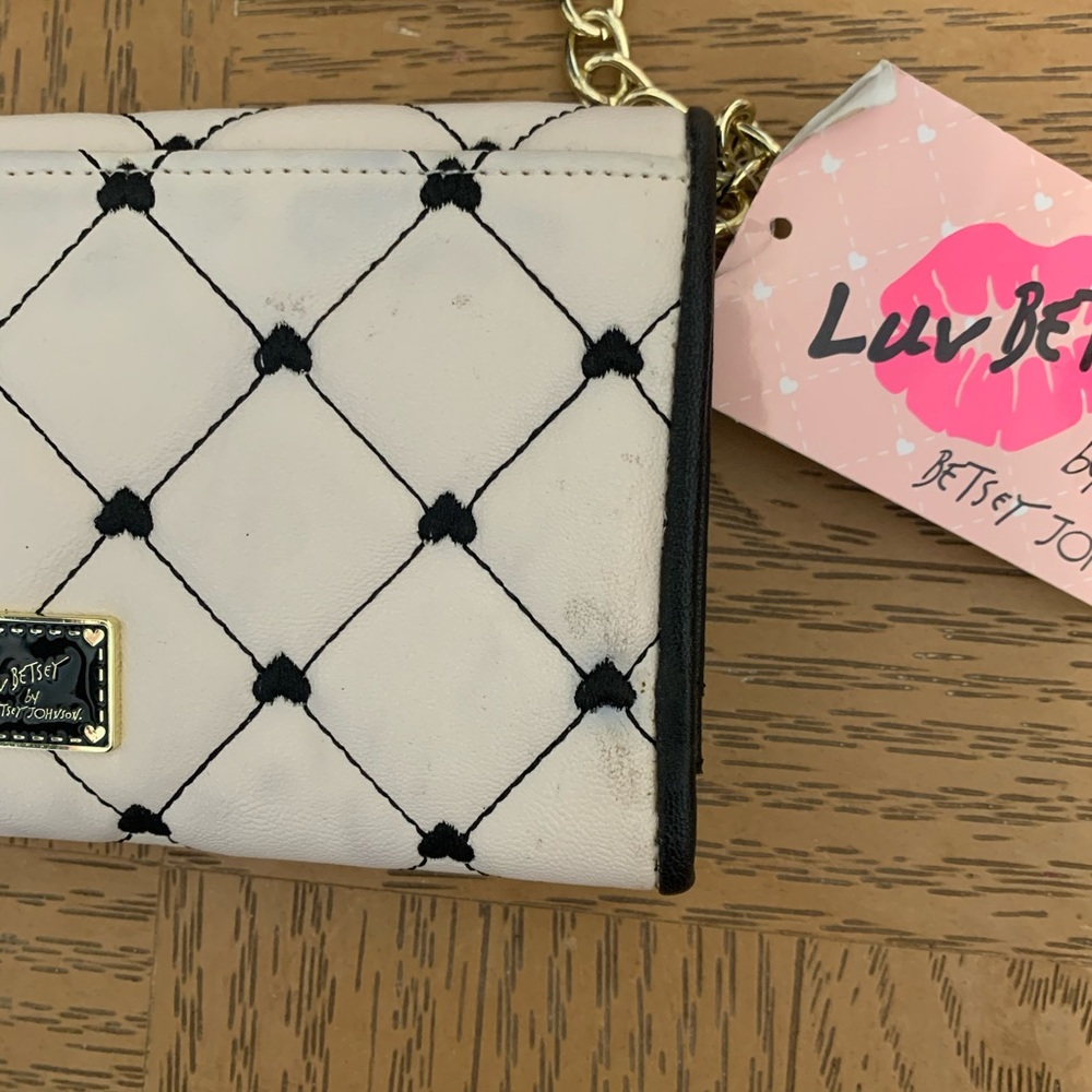 Betsey Johnson Wallet Crossbody - Picture 6 of 7